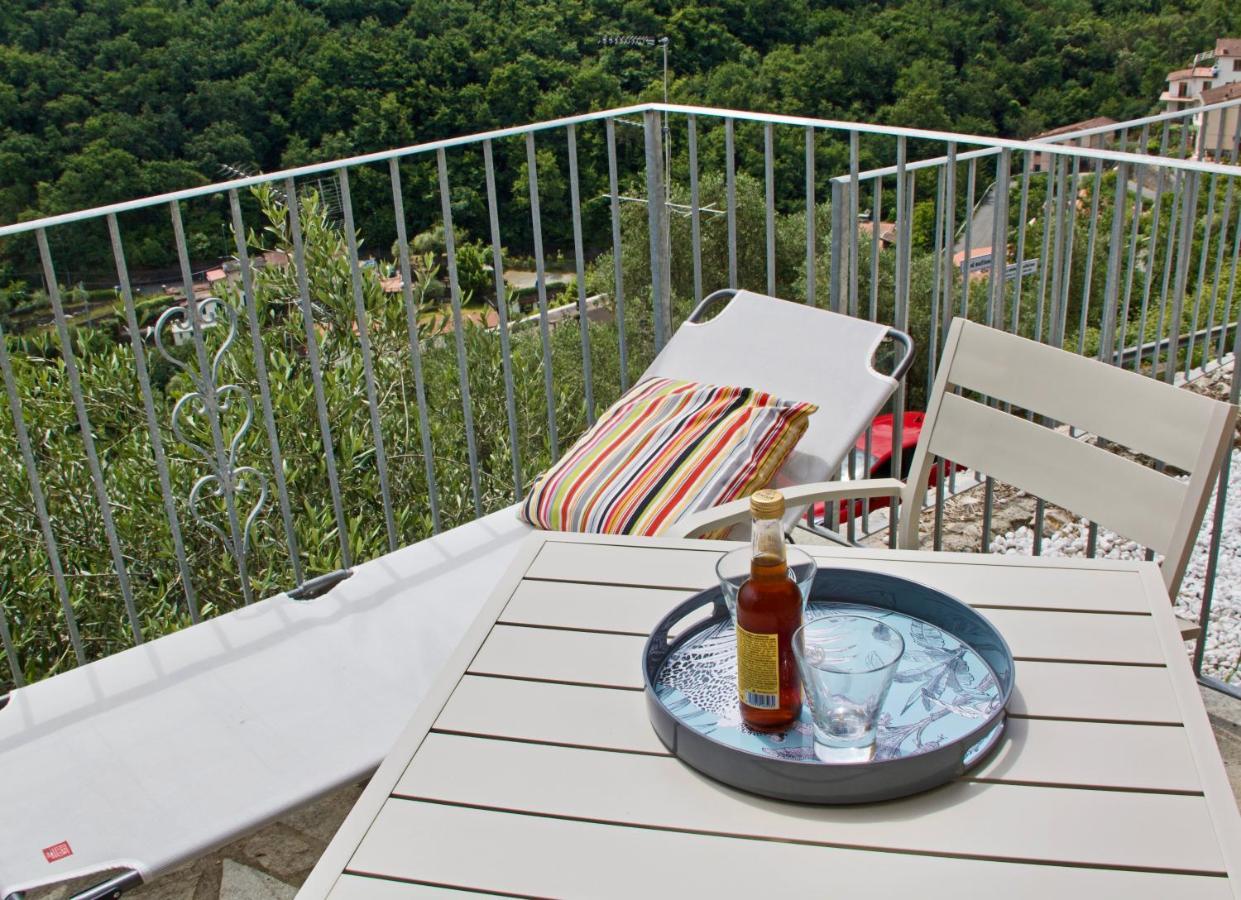 La Terrazza Con L'ulivo - Affittacamere Con Terrazzo E Vista Sul Golfo Dei Poeti Affittacamere